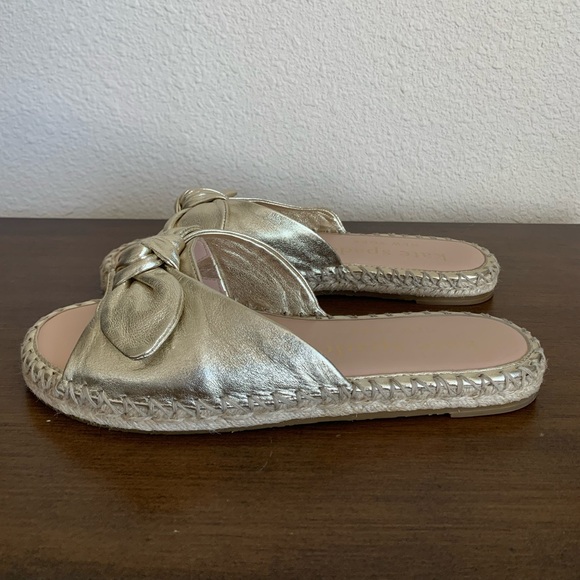 KATE SPADE NEW YORK
Leather Colorblock Pattern Slides
Size: 7.5 - Picture 2 of 4